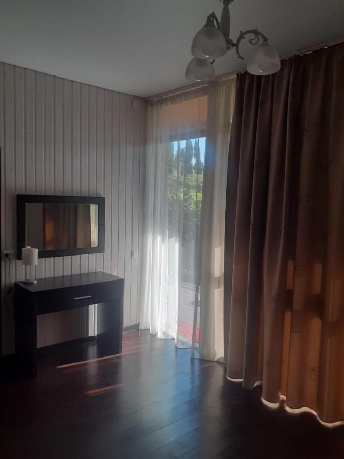 Гостевой Дом Фазенда Hotel Pizunda Ngoại thất bức ảnh